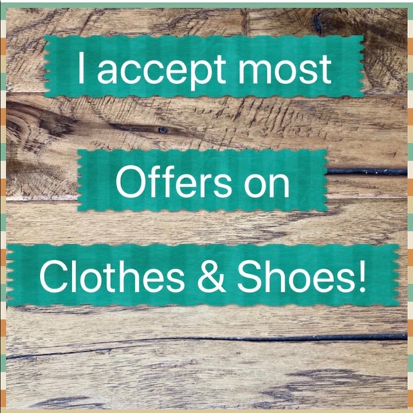 SOLD Old Navy Leopard Print Keyhole Top L - Picture 9 of 11